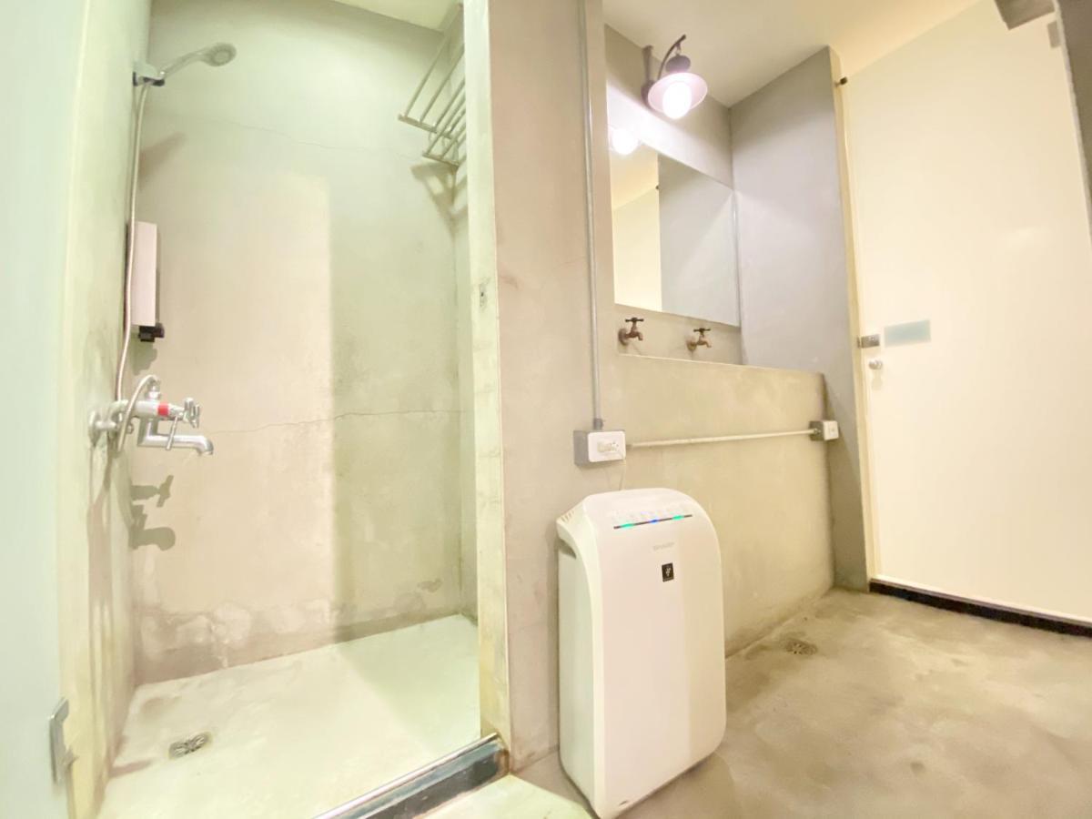 Fengjia Living Lab Hostel Taichung Exterior foto