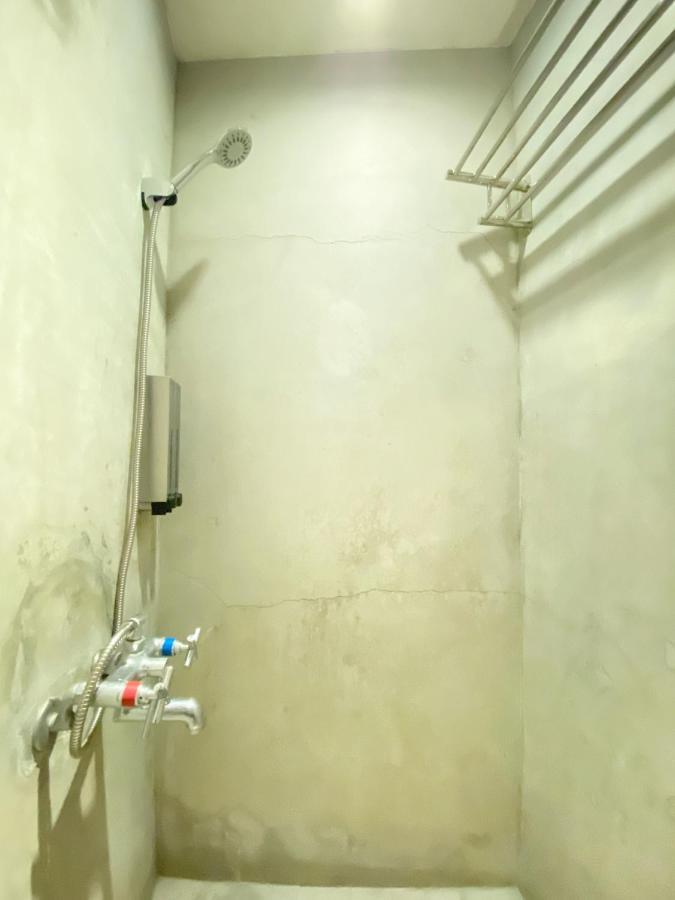 Fengjia Living Lab Hostel Taichung Exterior foto